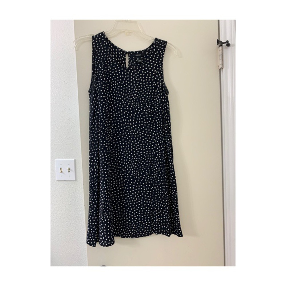 Forever 21 Black Dress with polka dots Size small